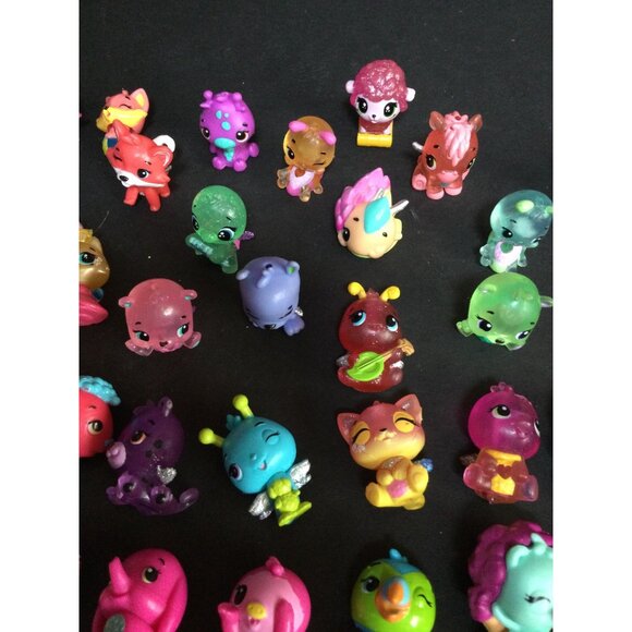 Hatchimals Miniature Toy Figurine Lot Of 50+ Collectible Animal & Fantasy - Picture 3 of 8